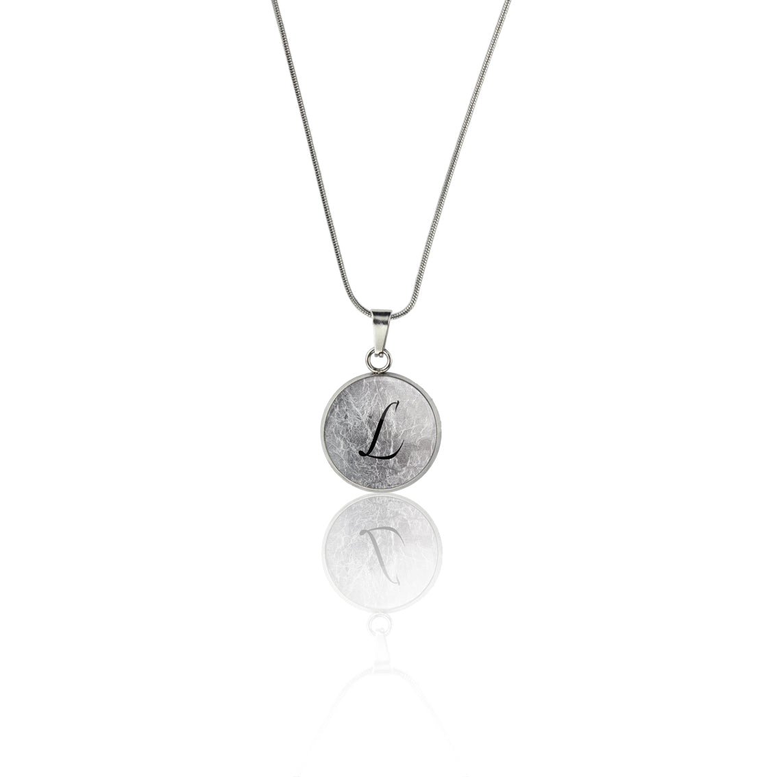 INITIAL XS CIRCLE PENDANT ON A CHAIN NECKLACE - MFY95 - in Circle Box