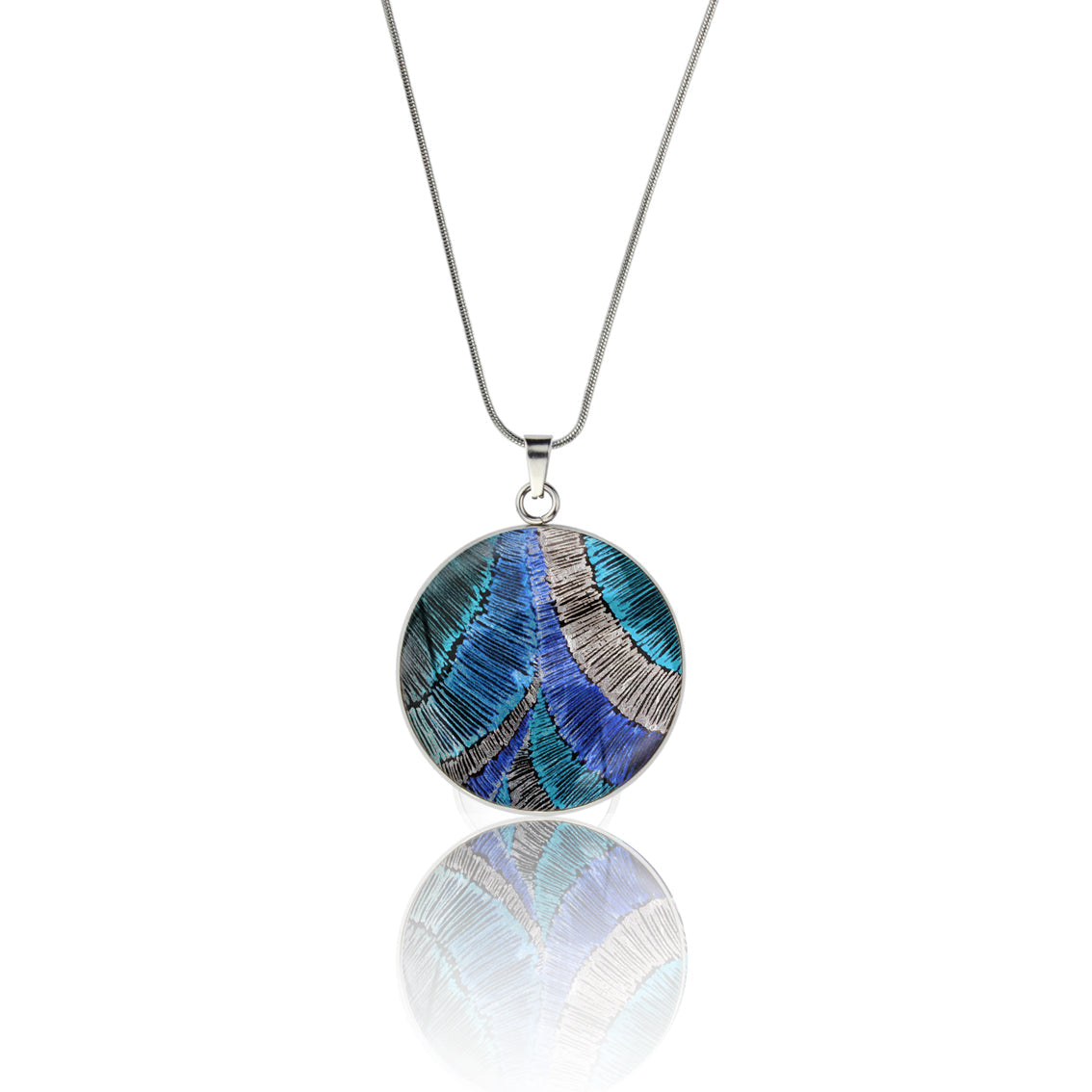 KERRY PERON ISLANDS BLUE CIRCLE PENDANT ON A CHAIN NECKLACE - M096 - in Circle Box