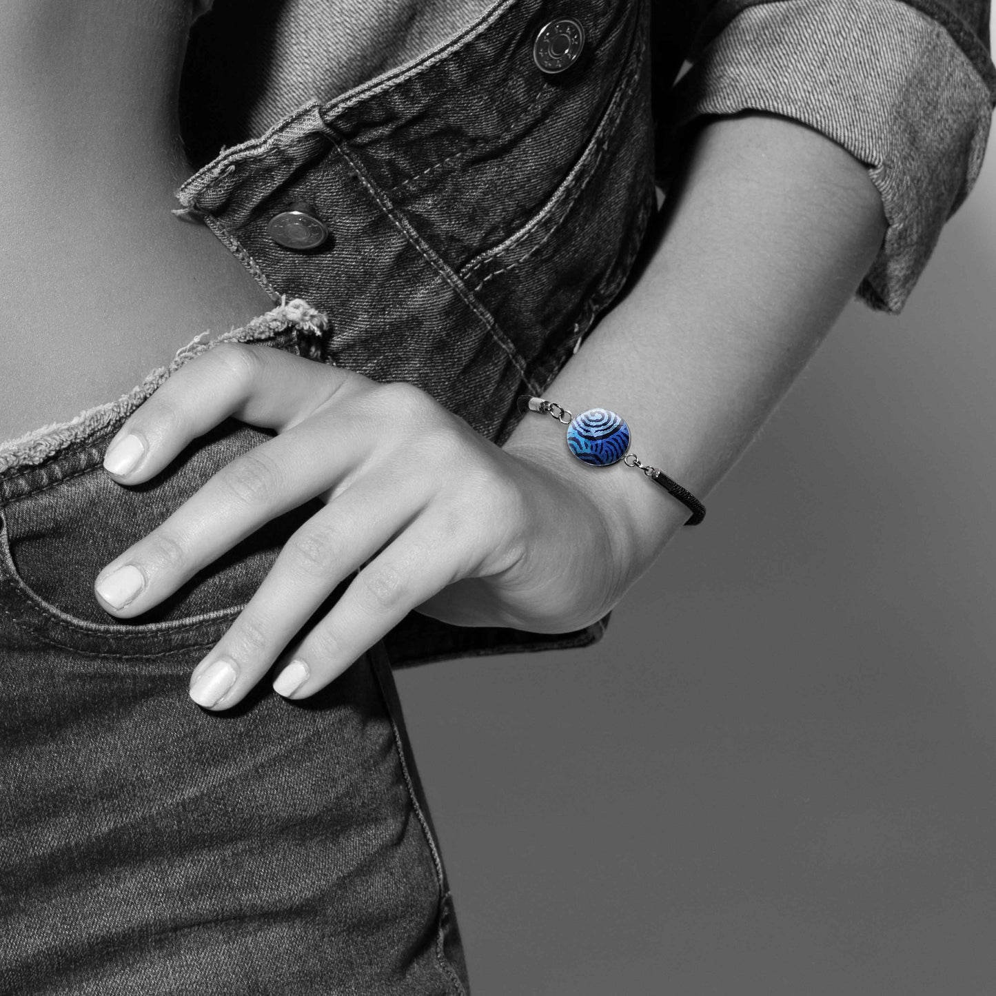 KIRSTY MINA BLUE CORD BRACELET - B106