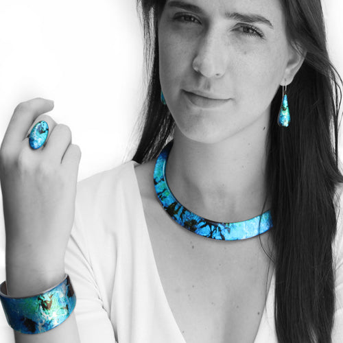 MEDITATION BLUE ADJUSTABLE FITTED NECKLACE - D497