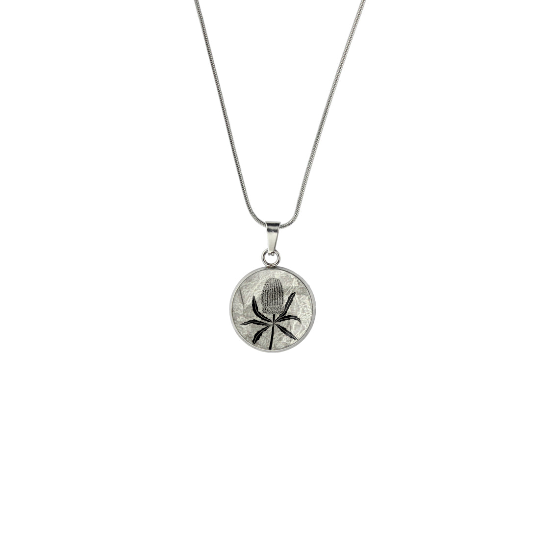 AUSTRALIAN NATIVE FLORA - BANKSIA XS CIRCLE PENDANT ON A CHAIN NECKLACE - D837 - in Circle Box