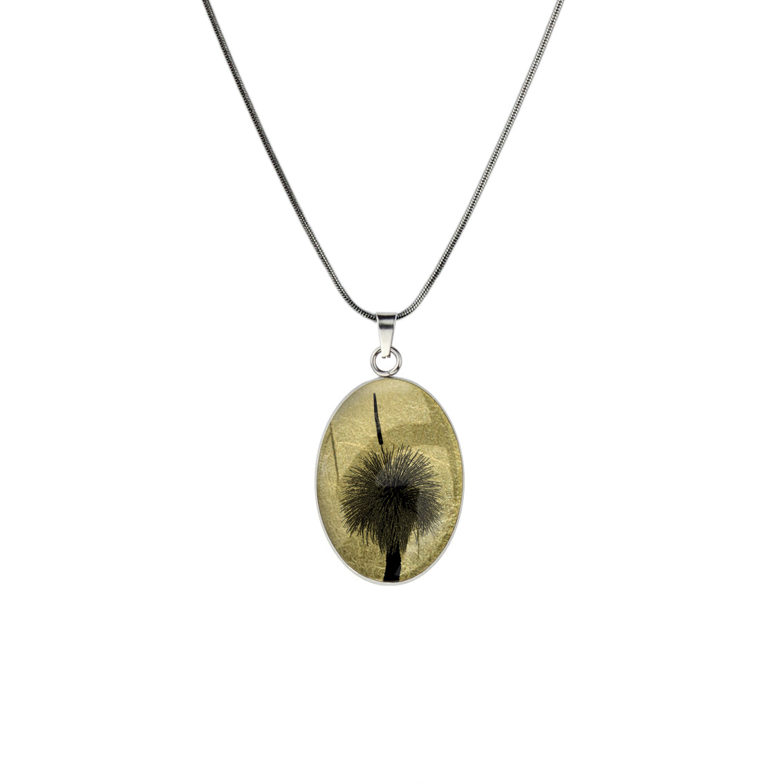 AUSTRALIAN NATIVE FLORA - GRASS TREE OVAL CIRCLE PENDANT ON A CHAIN NECKLACE - D854S - on Satchel
