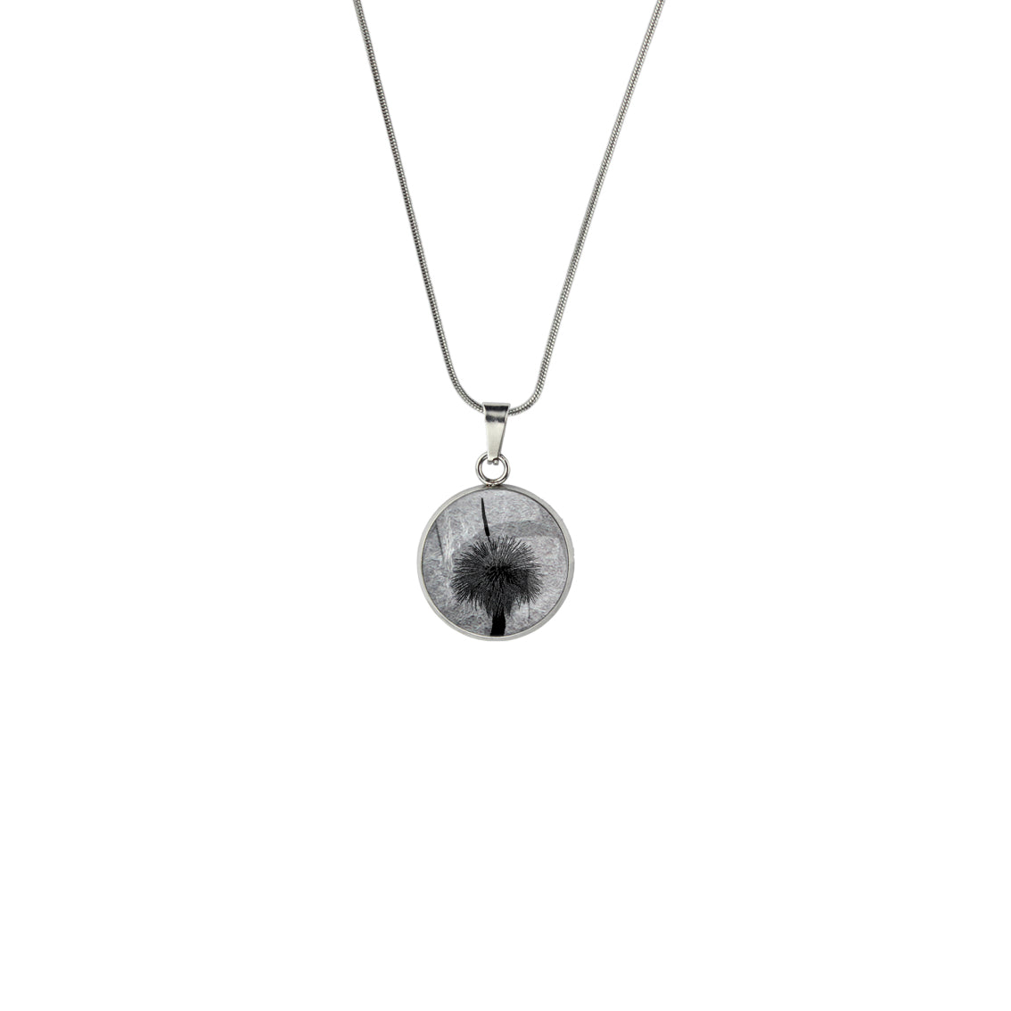 AUSTRALIAN NATIVE FLORA - GRASS TREE XS CIRCLE PENDANT ON A CHAIN NECKLACE - D853 - in Circle Box