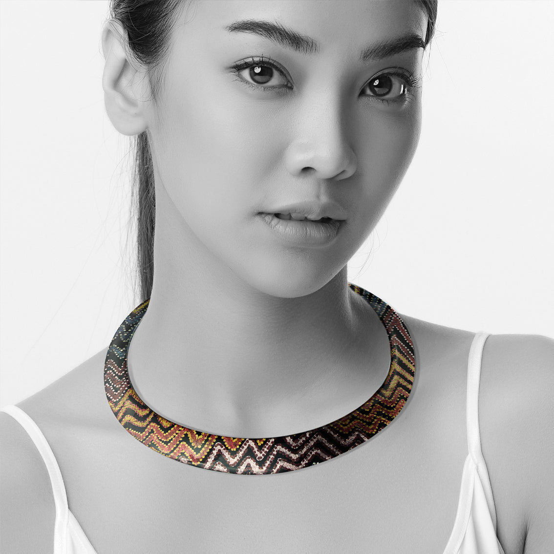 PAULINE GALLAGHER DESERT EARTHY COLORS ADJUSTABLE FITTED NECKLACE - SD076