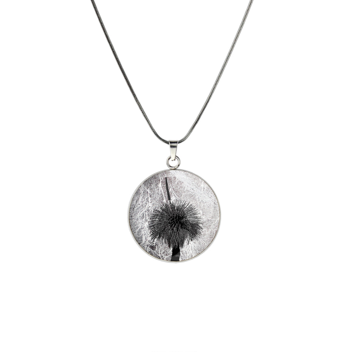 AUSTRALIAN NATIVE FLORA - GRASS TREE CIRCLE PENDANT ON A CHAIN NECKLACE - D855S - on Satchel