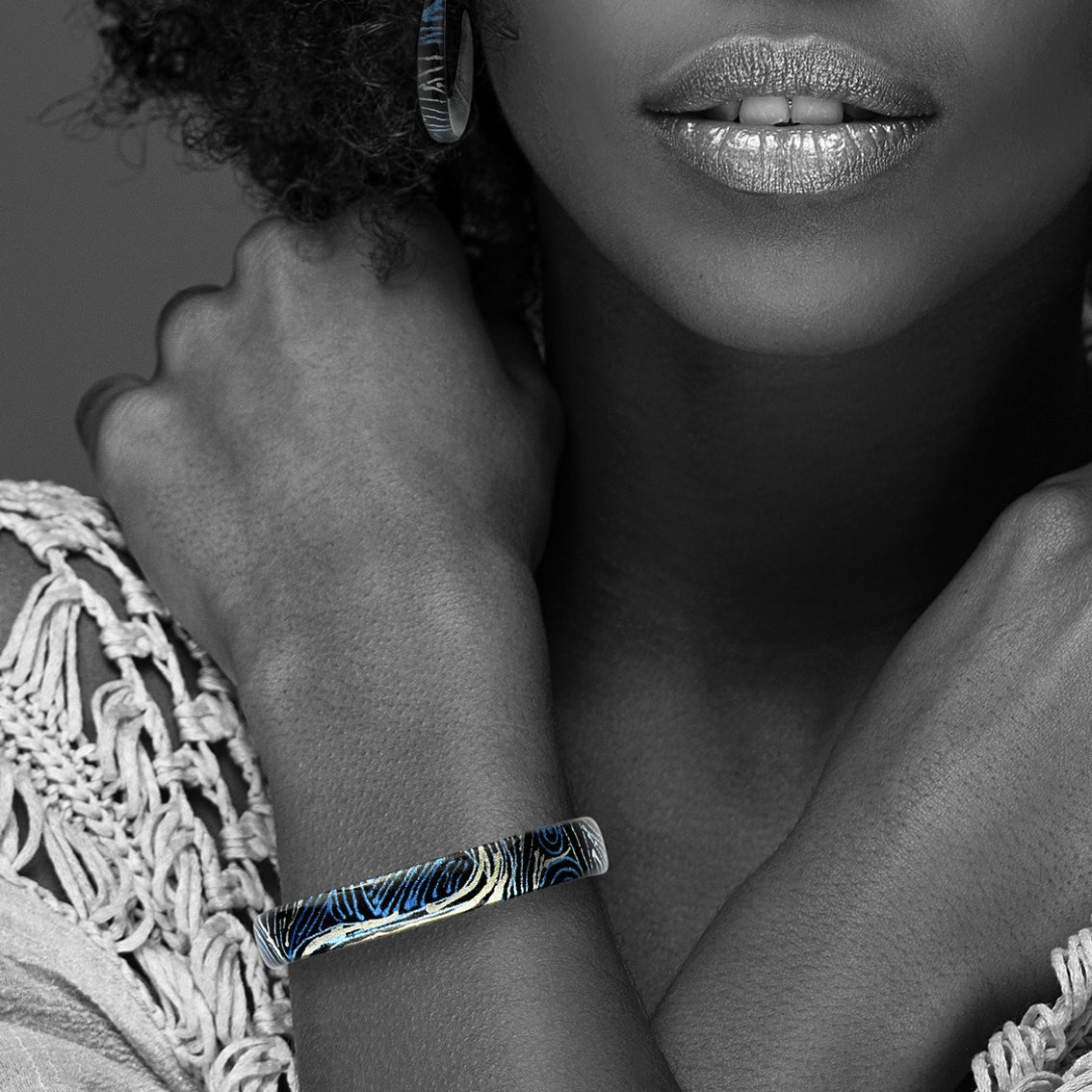 WENDY BLUE ADJUSTABLE MINI BRACELET - SD119