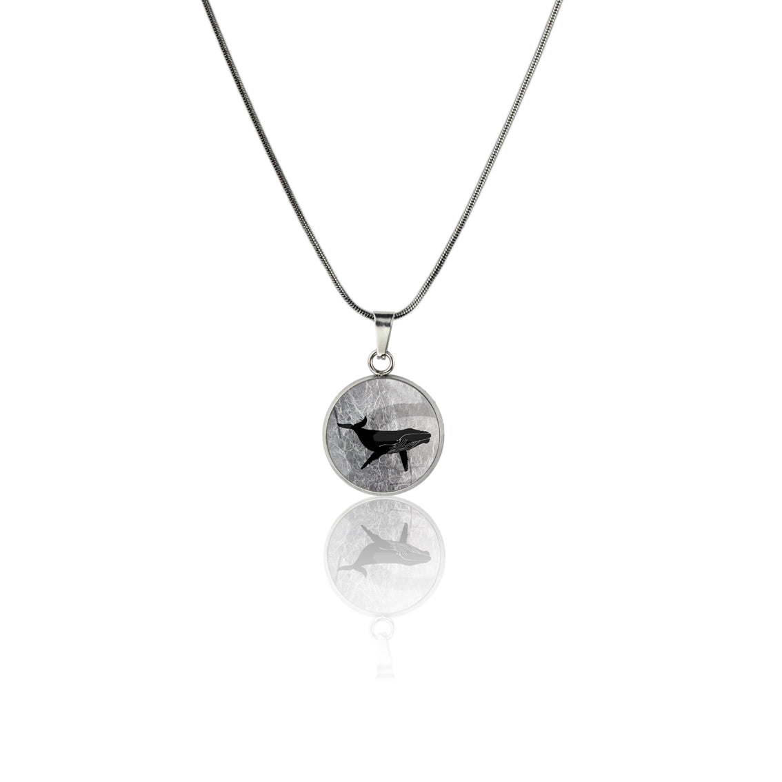 WHALE XS CIRCLE PENDANT ON A CHAIN NECKLACE - MFY166S - on Satchel