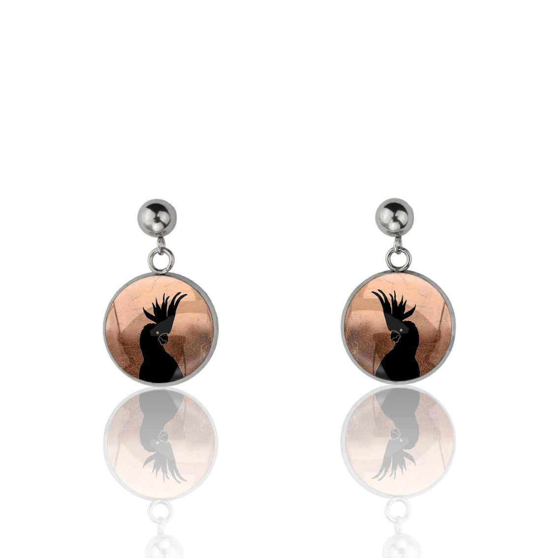 COCKATOO CLOSE-UP DANGLE DROP CIRCLE EARRINGS - MFY228S - on Satchel