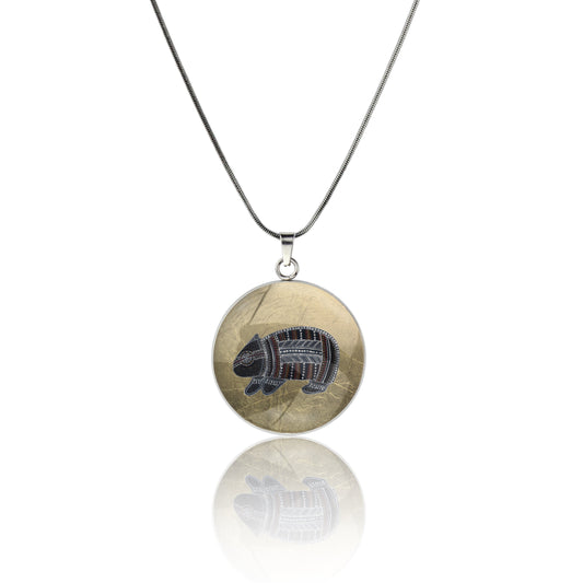 GAVIN WOMBAT CIRCLE PENDANT ON A CHAIN NECKLACE - M148 - in Circle Box
