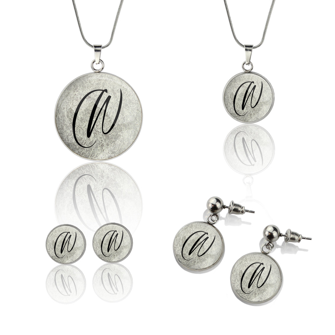 INITIAL CIRCLE PENDANT ON A CHAIN NECKLACE - MFY96S - on Satchel