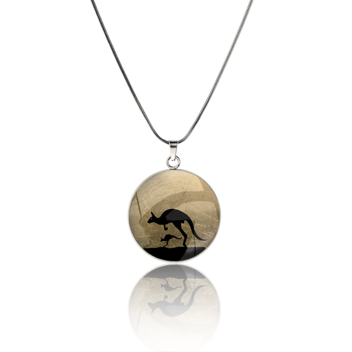 KANGAROO CIRCLE PENDANT ON A CHAIN NECKLACE - MFY140S - on Satchel