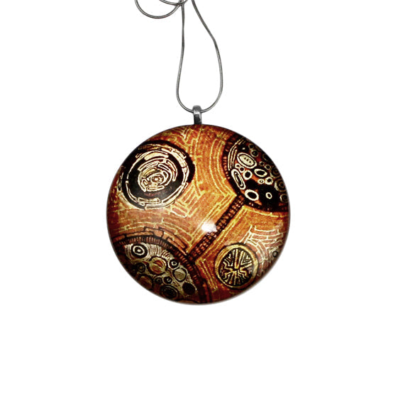 KERRY RAK BULGUL D LARGE CIRCLE PENDANT ON A CHAIN NECKLACE - D402