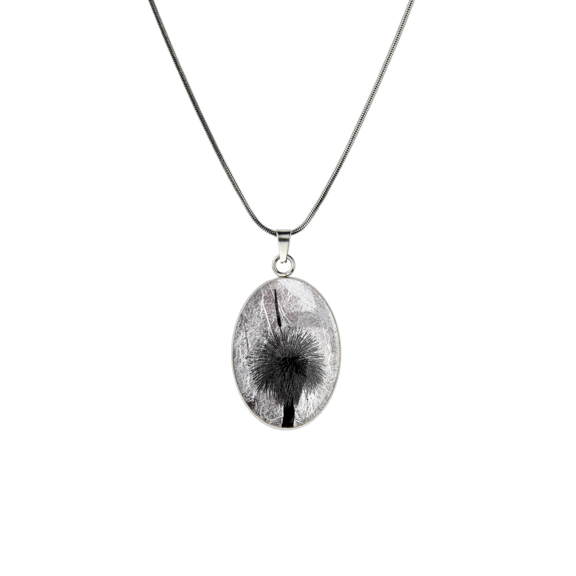 AUSTRALIAN NATIVE FLORA - GRASS TREE OVAL CIRCLE PENDANT ON A CHAIN NECKLACE - D854S - on Satchel