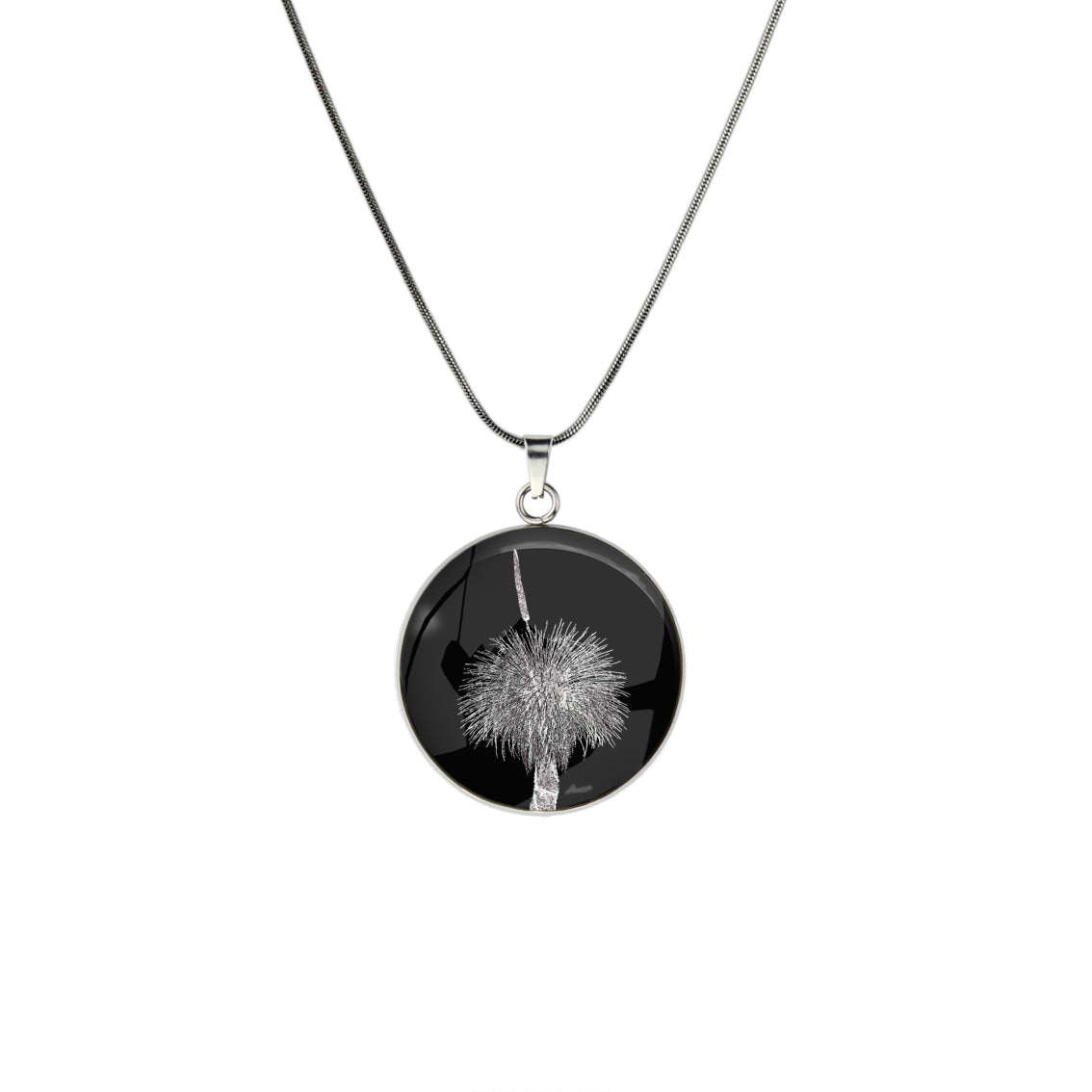 AUSTRALIAN NATIVE FLORA - GRASS TREE CIRCLE PENDANT ON A CHAIN NECKLACE - D855S - on Satchel