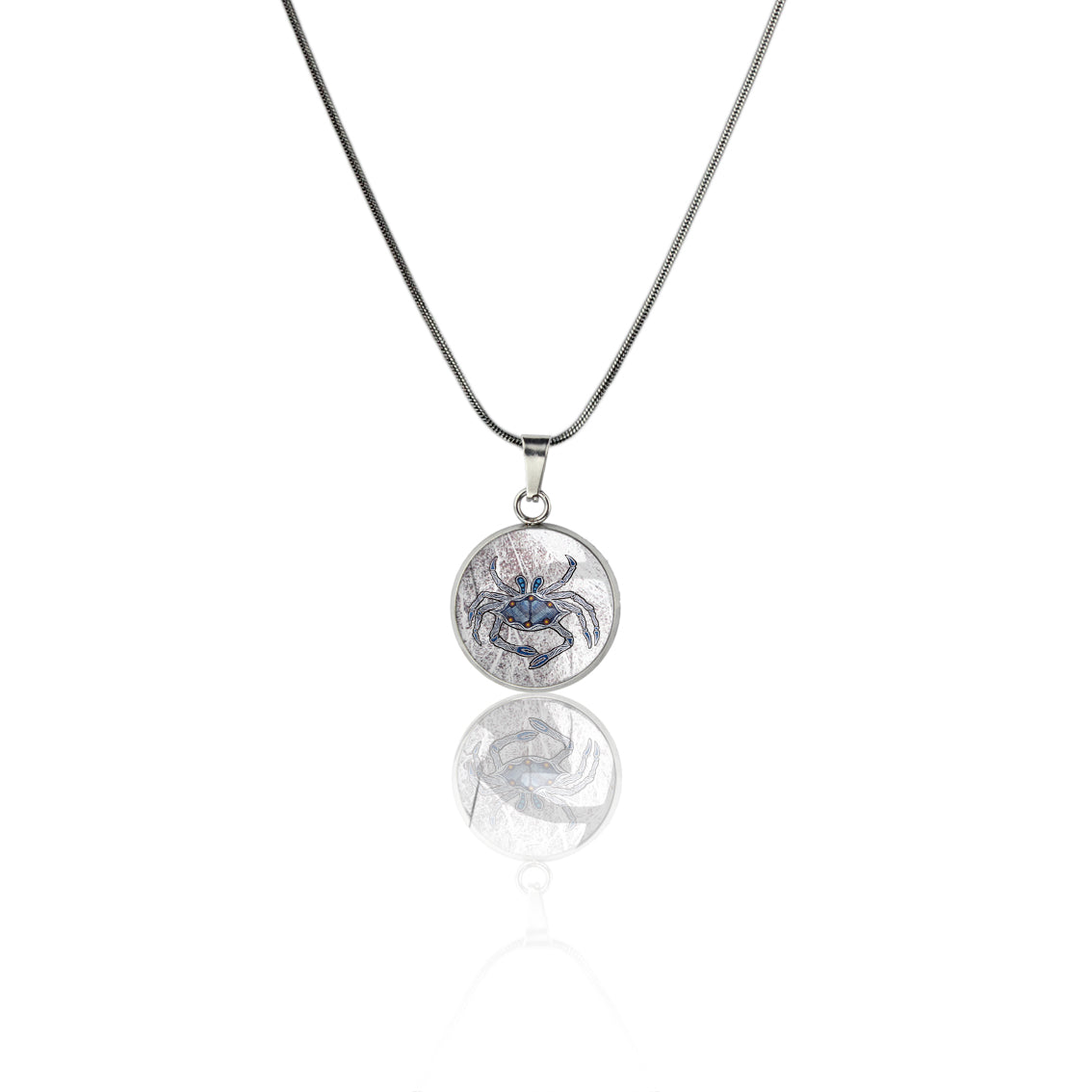 TROY LITTLE CRAB XS CIRCLE PENDANT ON A CHAIN NECKLACE - SD452S - on Satchel