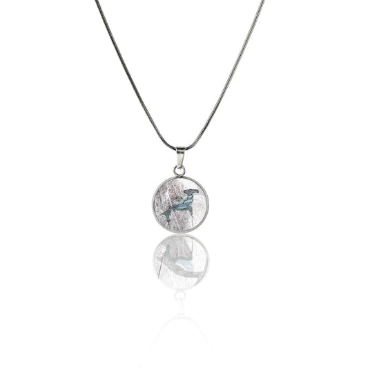 TROY LITTLE HAMMERHEAD SHARK XS CIRCLE PENDANT ON A CHAIN NECKLACE - SD449S - on Satchel