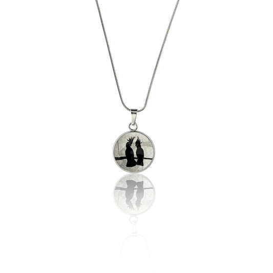 COCKATOO COUPLE XS CIRCLE PENDANT ON A CHAIN NECKLACE - MFY229S - on Satchel