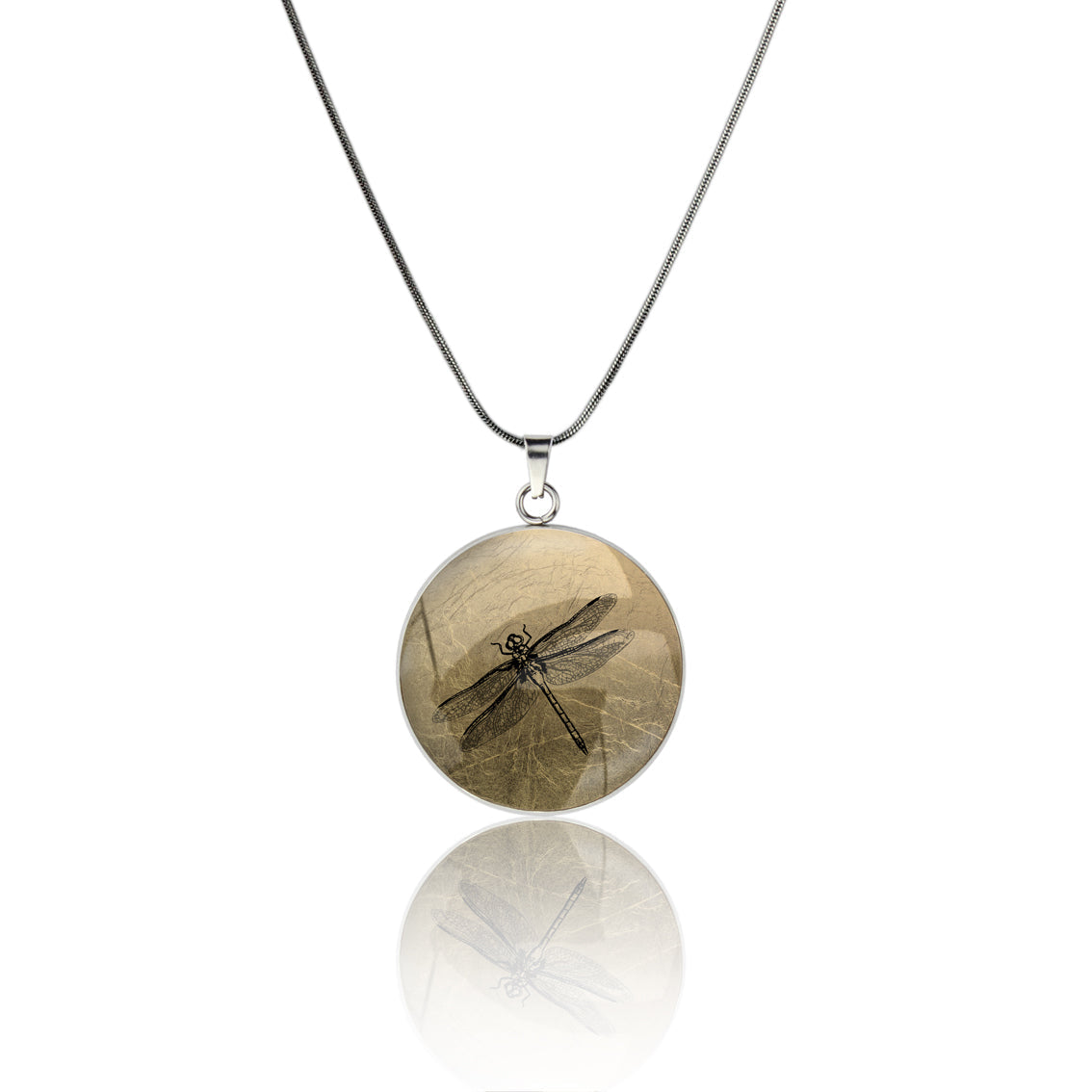 DRAGONFLY CIRCLE PENDANT ON A CHAIN NECKLACE - MFY289 - in Circle Box