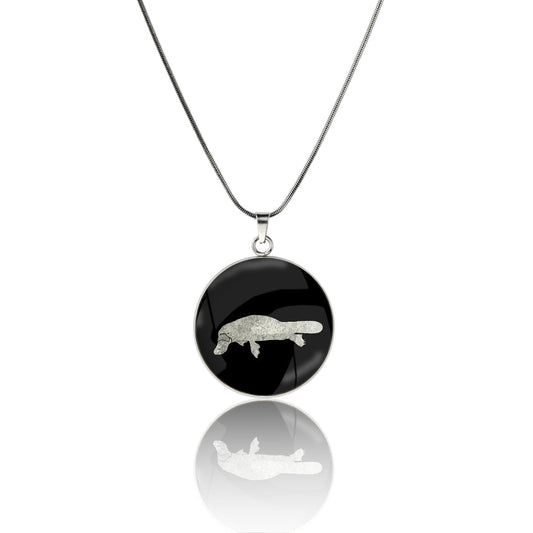 PLATYPUS CIRCLE PENDANT ON A CHAIN NECKLACE - MFY184 - in Circle Box