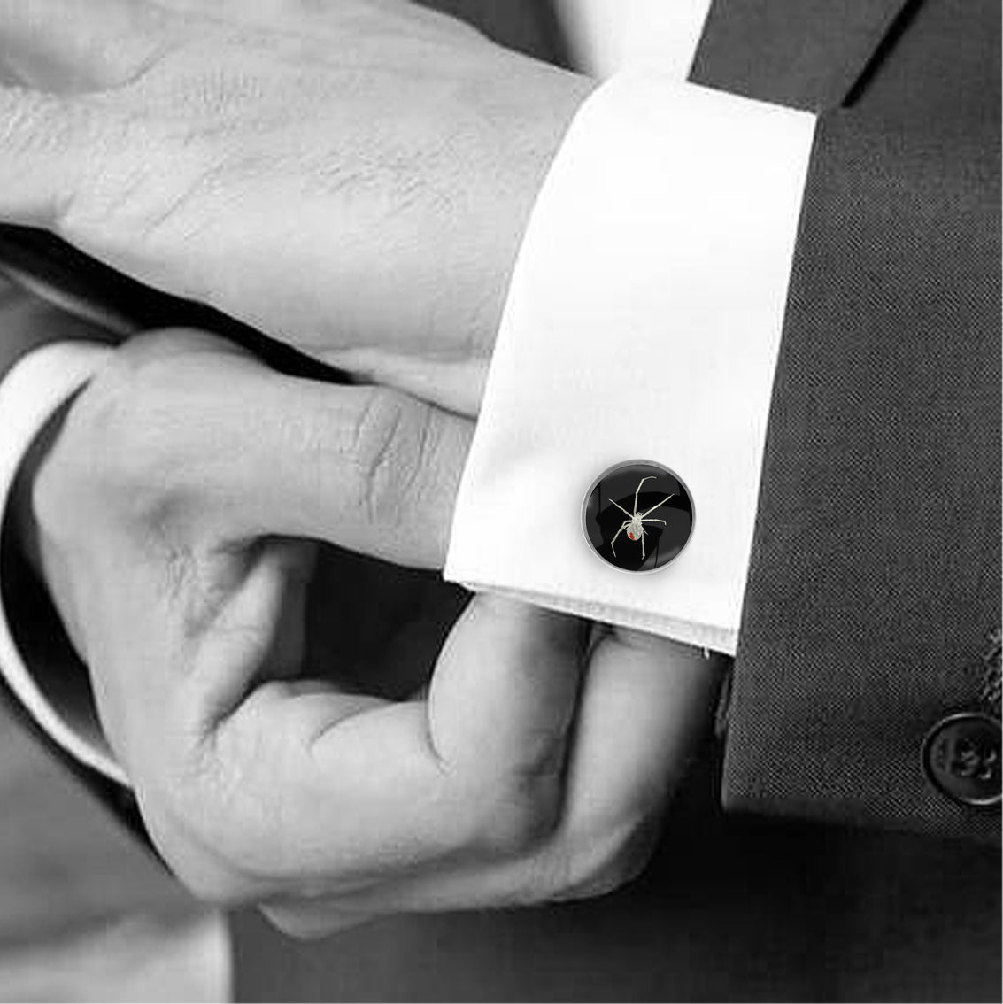 REDBACK CIRCLE ELEGANT CUFFLINKS - MFY198