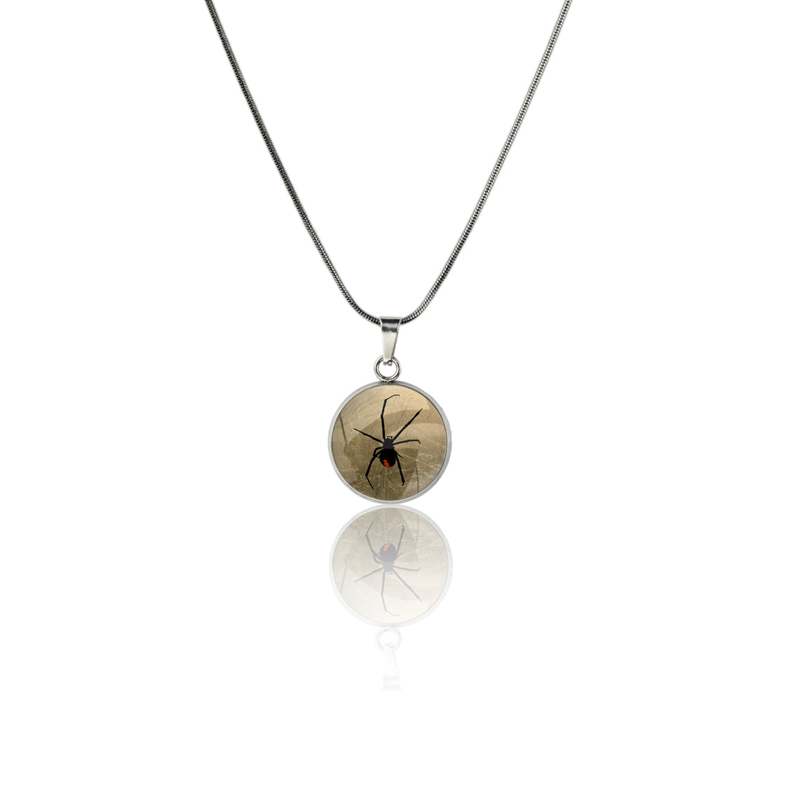 REDBACK XS CIRCLE PENDANT ON A CHAIN NECKLACE - MFY200 - in Circle Box