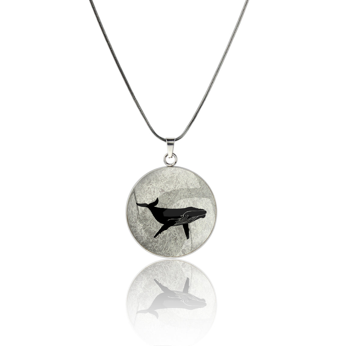 WHALE CIRCLE PENDANT ON A CHAIN NECKLACE - MFY167S - on Satchel
